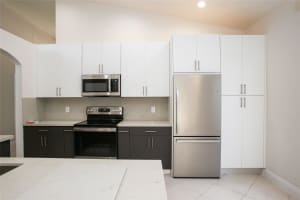 13306 NW 16th St, Pembroke Pines, FL 33028 - MLS#F10532551