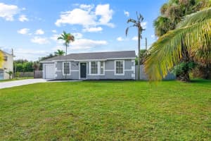 640 Foresteria Dr, West Palm Beach, FL 33403 - MLS#F10532560