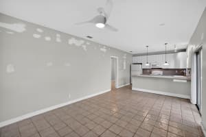 625 NE 10th Ave 3, Fort Lauderdale, FL 33304 - MLS#F10532561