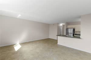 2401 Riverside Dr 518B, Coral Springs, FL 33065 - MLS#F10532569