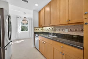 709 N St, West Palm Beach, FL 33401 - MLS#F10532608