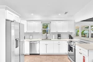 1580 NE 35th St, Oakland Park, FL 33334 - MLS#F10532615