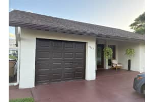 2368 Sw 17th Dr, Deerfield Beach