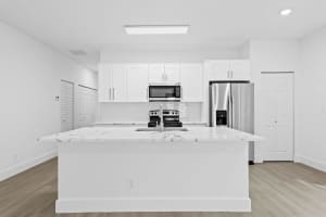 2810 NW 7th Street, Fort Lauderdale, FL 33311 - MLS#F10532687