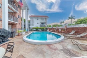 2424 NE 9th St 310, Fort Lauderdale, FL 33304 - MLS#F10532695