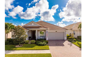 1768 Belmont Cir Sw, Vero Beach