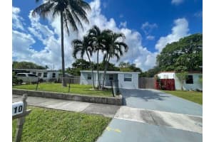 3610 46th Avenue, West Park, FL 33023 - MLS#F10532711