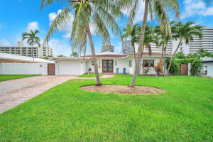 2212 NE 32nd Ave, Fort Lauderdale, FL 33305 - MLS#F10532723