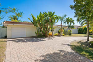 806 SE 9th Ave, Deerfield Beach, FL 33441 - MLS#F10532731