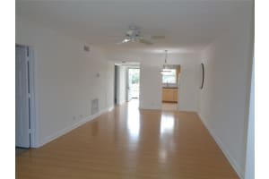 4200 Crystal Lake Dr 313, Deerfield Beach, FL 33064 - MLS#F10532736