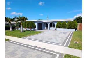 9041 NW 25th St, Sunrise, FL 33322 - MLS#F10532743