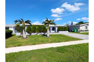 9041 NW 25th St, Sunrise, FL 33322 Sold 12/19/25