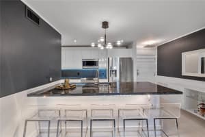 119 NE 19th Ct 114, Wilton Manors, FL 33305 - MLS#F10532772