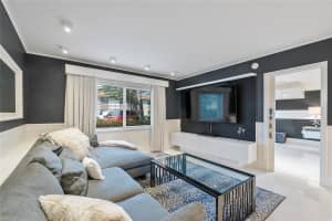 119 19th Court, Wilton Manors, FL 33305 - MLS#F10532772