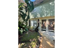 4707 Nw 9th Dr 4707, Plantation 4707 Nw 9th Dr 4707, Plantation