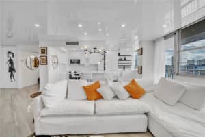 250 174th St 918 (AVAILABLE NOW), Sunny Isles Beach, FL 33160 - MLS#F10532821