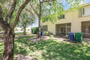 9845 NW 56th Pl 9845, Coral Springs, FL 33076 - MLS#F10532833