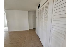 2220 59th Way, Lauderhill, FL 33313 - MLS#F10532857