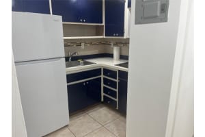 2001 S Ocean Dr 1, Hallandale Beach, FL 33009 - MLS#F10532862