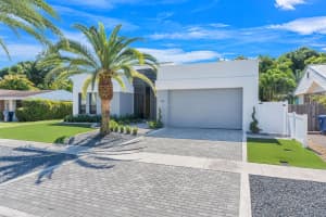 318 NE 25th St, Wilton Manors, FL 33305 Sold 01/22/26