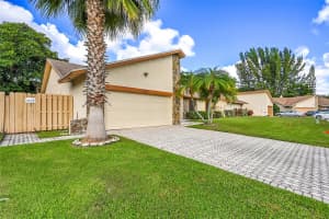 5411 NW 87th Ave, Lauderhill, FL 33351 Sold 12/08/25