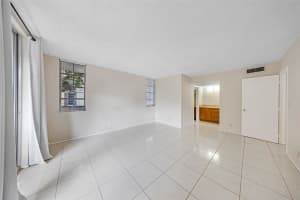 2601 S Palm Aire Dr 212, Pompano Beach, FL 33069 - MLS#F10532898