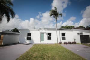 6131 Coral Way, Miami