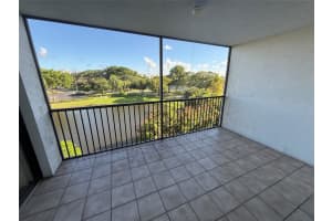 2334 S Cypress Bend Dr 411, Pompano Beach, FL 33069 - MLS#F10532909