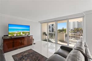 2800 E Sunrise Blvd 5C, Fort Lauderdale, FL 33304 - MLS#F10532915