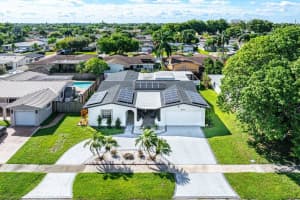 9040 20th Street, Pembroke Pines, FL 33024 - MLS#F10532917