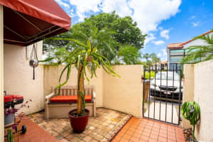 109 Liberty Ct 109, Deerfield Beach, FL 33442 - MLS#F10532929