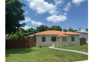 875 S Westward Dr, Miami Springs, FL 33166 - MLS#F10532931