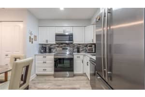 4550 NW 18th Ave 604, Deerfield Beach, FL 33064 - MLS#F10532943