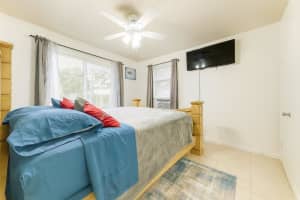 1935 Taylor St 2, Hollywood, FL 33020 - MLS#F10532961