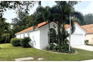 1713 Carriage Brooke Dr, Wellington, FL 33414 - MLS#F10532966