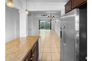 811 W Oakland Park Blvd F9, Oakland Park, FL 33311 - MLS#F10532994