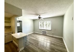 820 NE 17th Ave 7, Fort Lauderdale, FL 33304 Sold 01/29/26