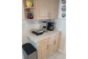 1893 S Ocean Dr 201, Hallandale Beach, FL 33009 - MLS#F10533030