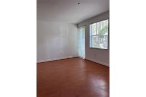 423 SW 13th Ter 423, Fort Lauderdale, FL 33312 - MLS#F10533040