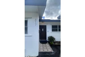 817 Buttonwood Rd North Palm Beach, FL 33408 - Off Market