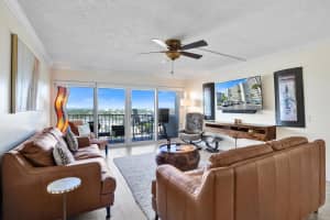 801 S Federal Hwy PH-14, Pompano Beach, FL 33062 - MLS#F10533047