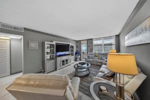 4250 Galt Ocean Dr 15M, Fort Lauderdale, FL 33308 - MLS#F10533074