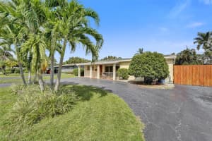 749 NW 36th St, Oakland Park, FL 33309 Sold 11/21/25