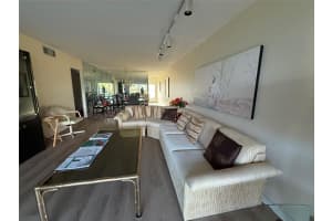 2802 Victoria Way M2, Coconut Creek, FL 33066 Sold 12/09/25