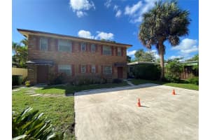 310 SW 11th Court, Fort Lauderdale, FL 33315 - MLS#F10533114