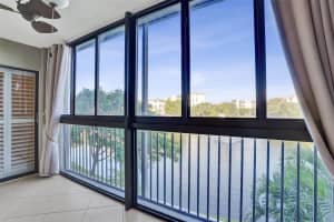 2334 S Cypress Bend Dr 304, Pompano Beach, FL 33069 - MLS#F10533131