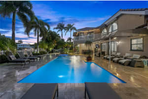 2325 NE 28th St, Lighthouse Point, FL 33064 - MLS#F10533138