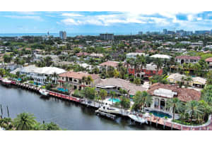 2325 NE 28th St, Lighthouse Point, FL 33064 - MLS#F10533138