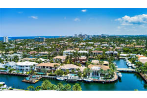 2325 NE 28th St, Lighthouse Point, FL 33064 - MLS#F10533138