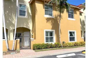 291 Lake Monterey Circle, Boynton Beach, FL 33426 - MLS#F10533154